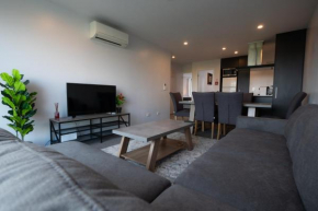 Chic Urban Retreat in Grey Lynn